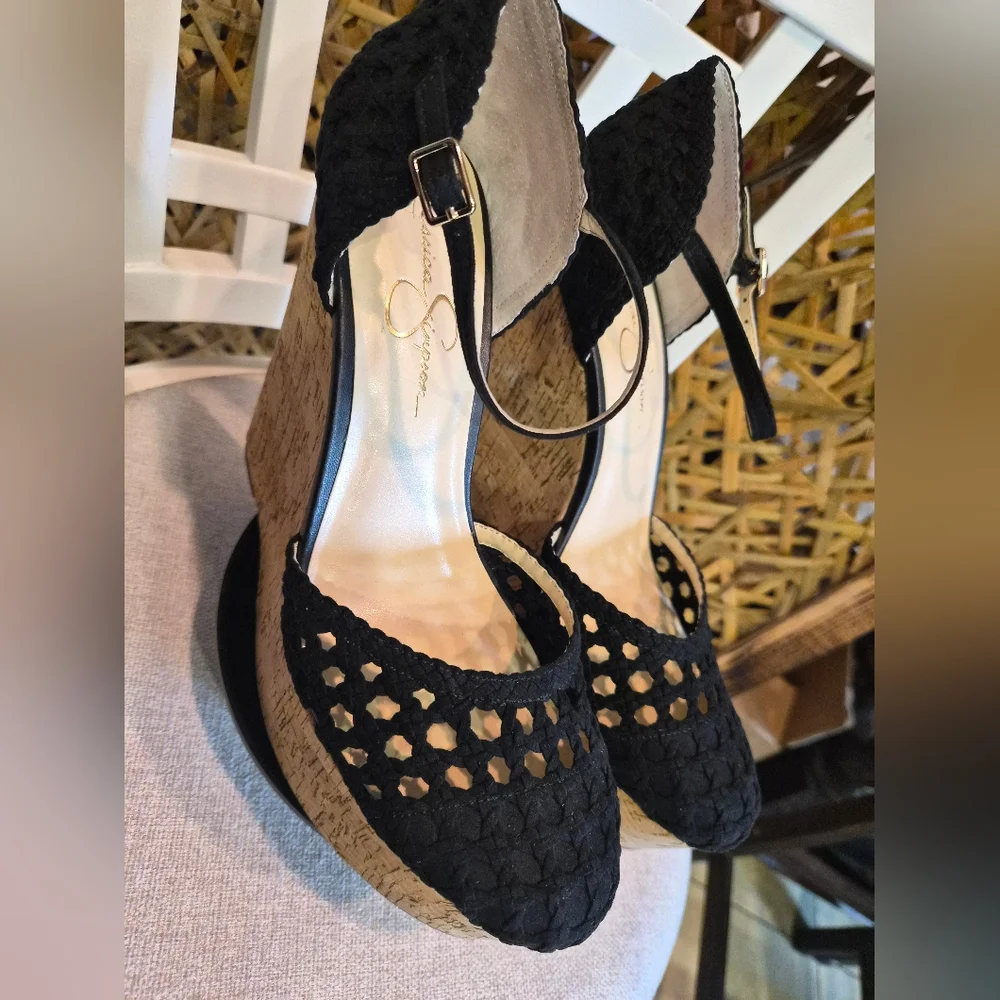 Jessica Simpson Black and Tan Wedge Shoes